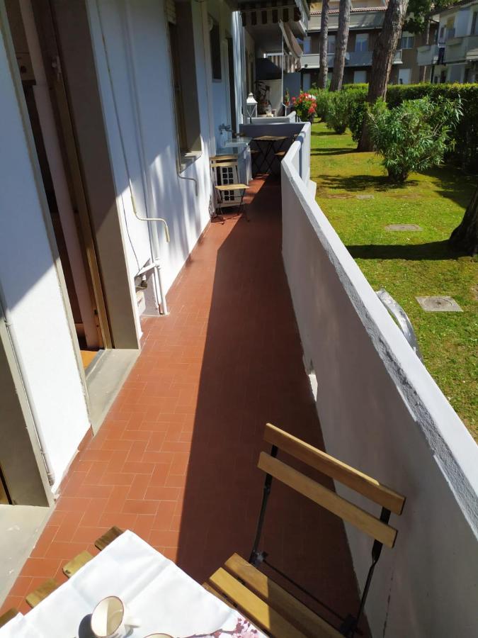 Beach House, 300 M Dal Mare, Marina Di Massa Kültér fotó